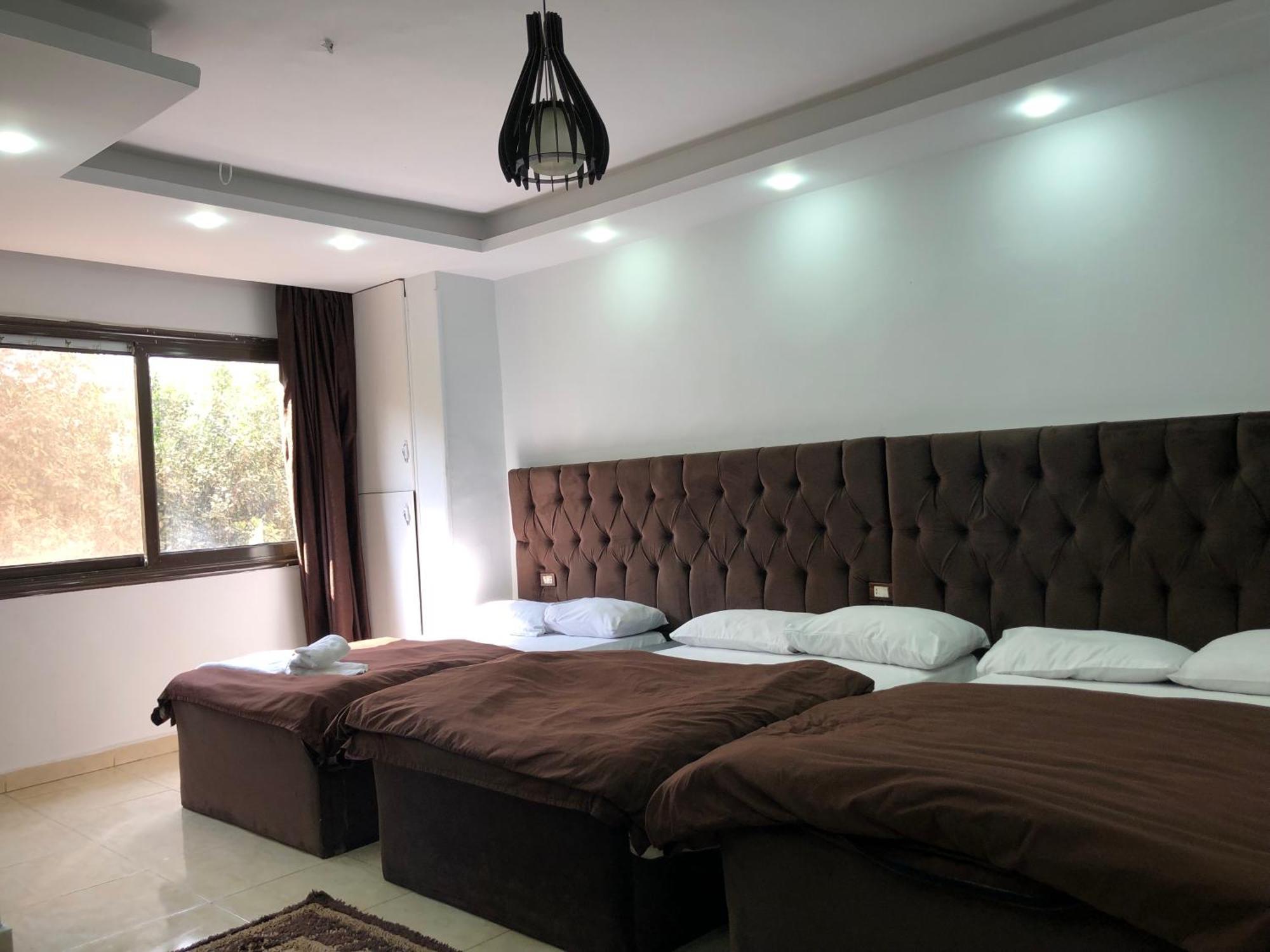 Pyramids New Hotel Cairo