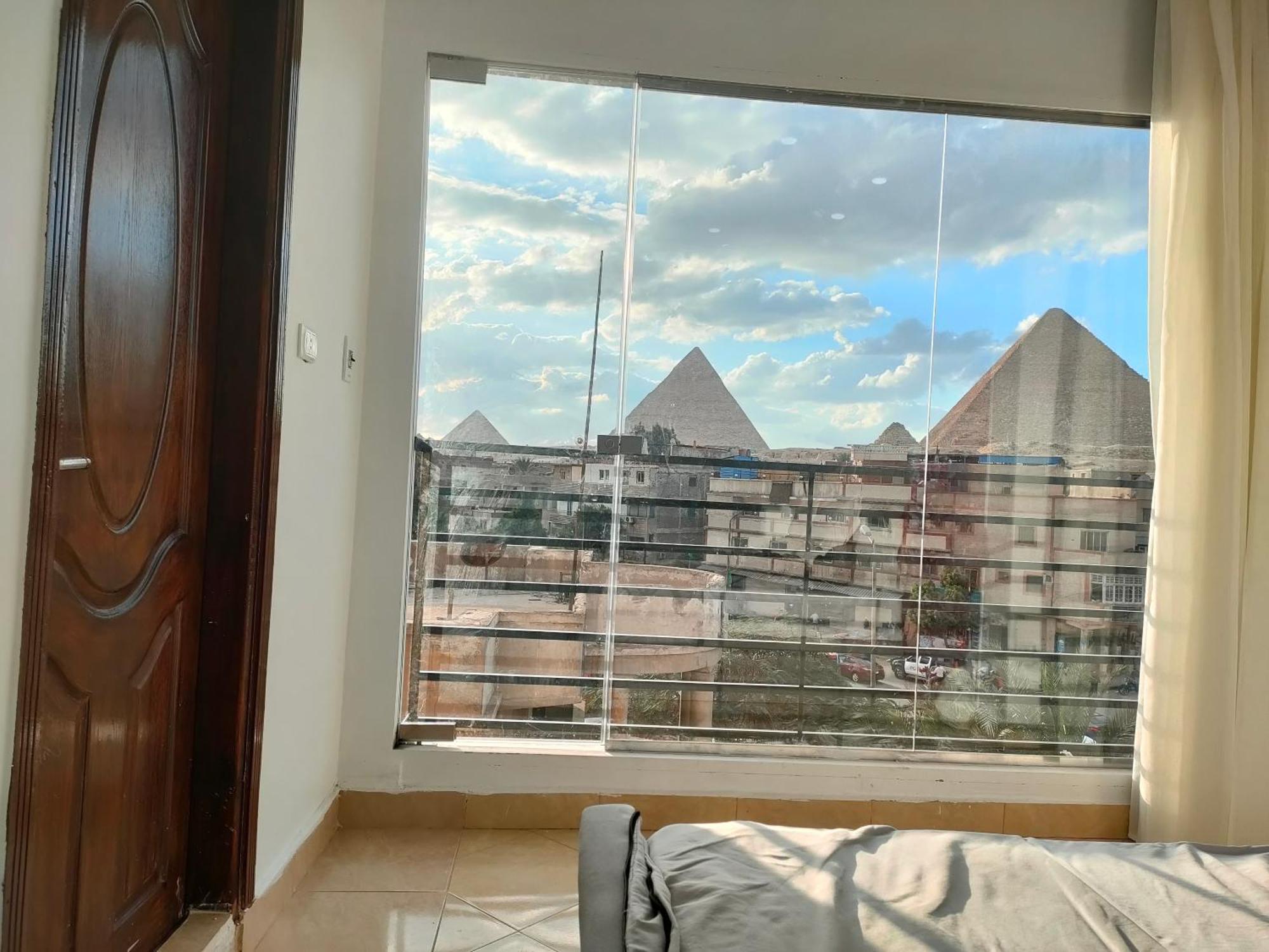 Hotel Pyramids New Cairo